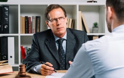 How Criminal Defense Attorneys Build Strong Defense Strategies